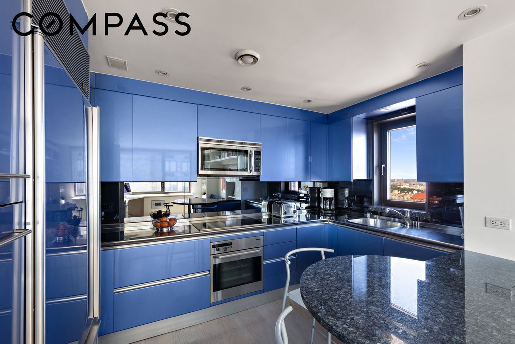 1065 Park Avenue, Unit PHB photo 4