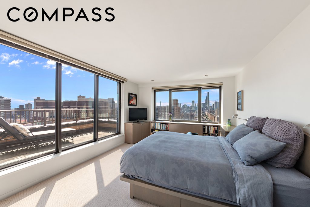 1065 Park Avenue, Unit PHB photo 6