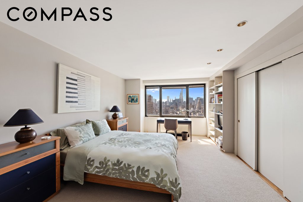 1065 Park Avenue, Unit PHB photo 8