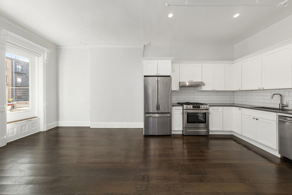 256 Jefferson Avenue – For Sale photo 19