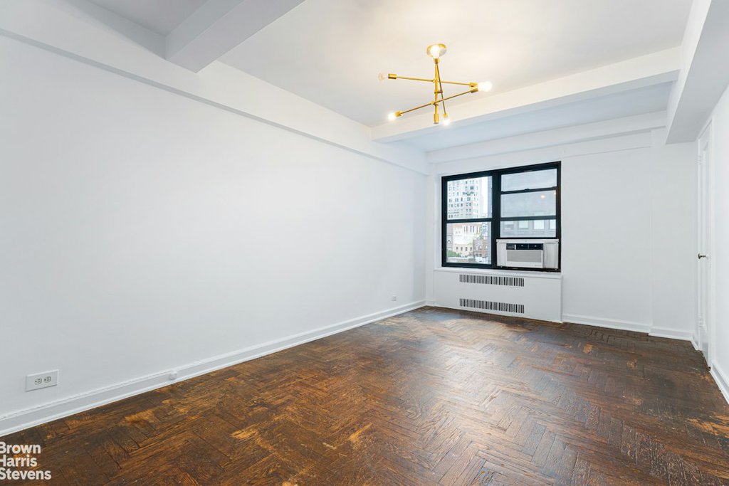 330 East 79th Street, Unit 8D photo 12