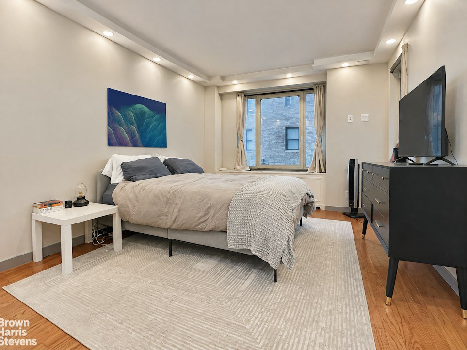 60 Sutton Place South, Unit 5CS photo 19