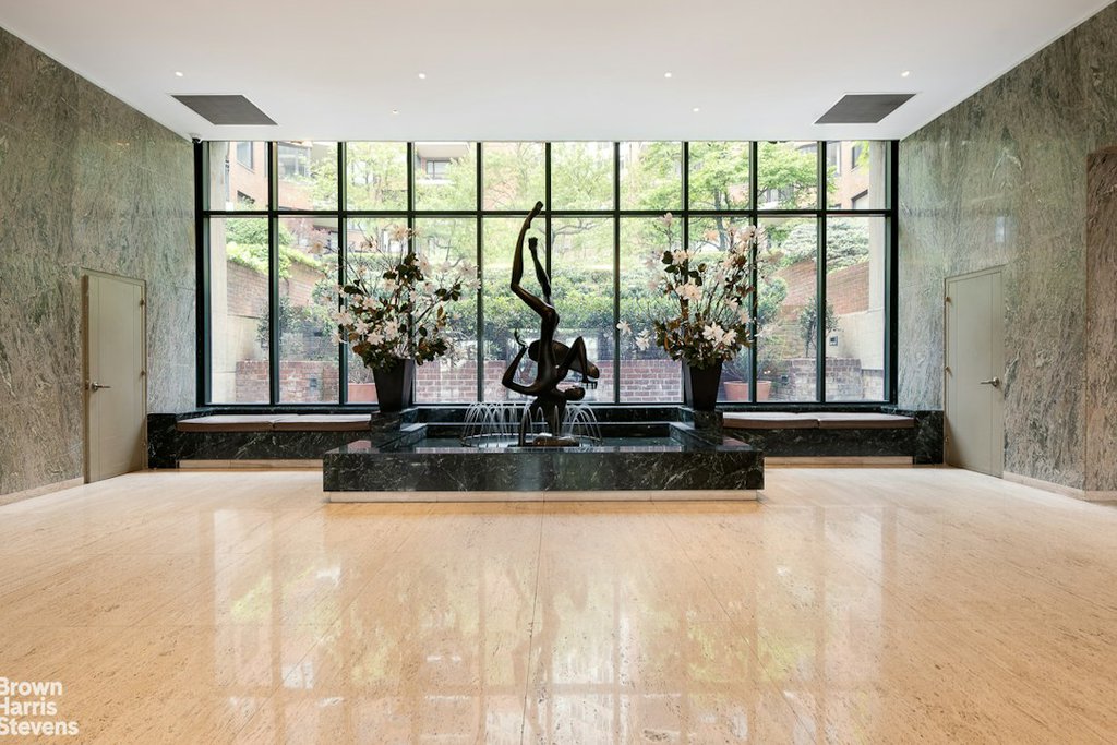 60 Sutton Place South, Unit 5CS photo 31