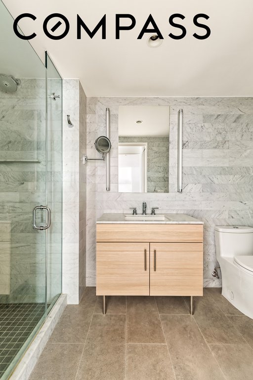 234 East 46th Street, Unit 1502 photo 7