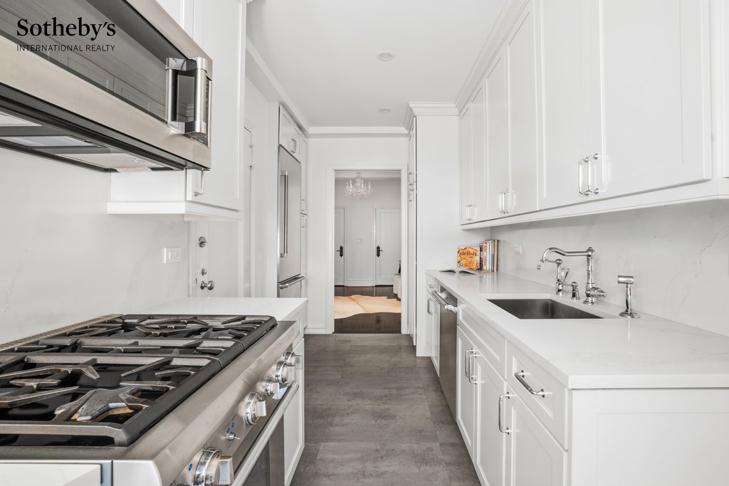 419 East 57th Street, Unit 6F photo 6