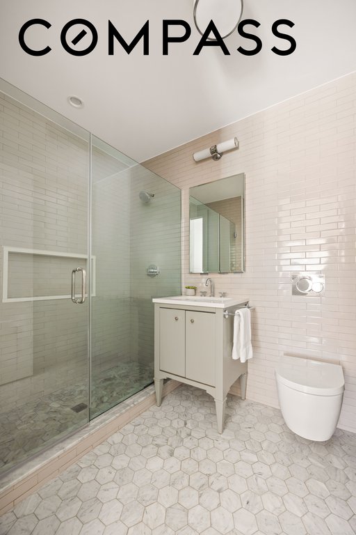 190 East Seventh Street, Unit 1C photo 10