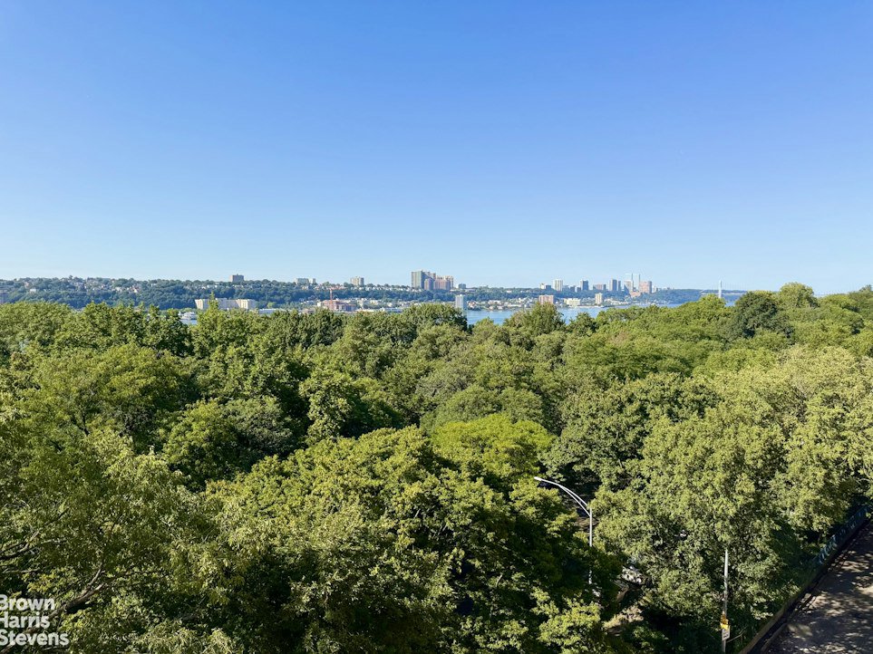 345 Riverside Drive, Unit 6C photo 3