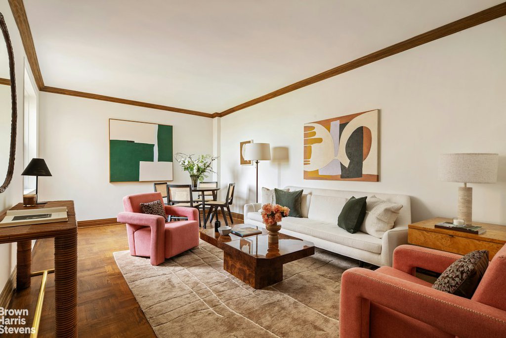 345 Riverside Drive, Unit 6C photo 6