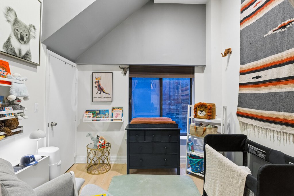 77 Bleecker Street, Unit 109 photo 6