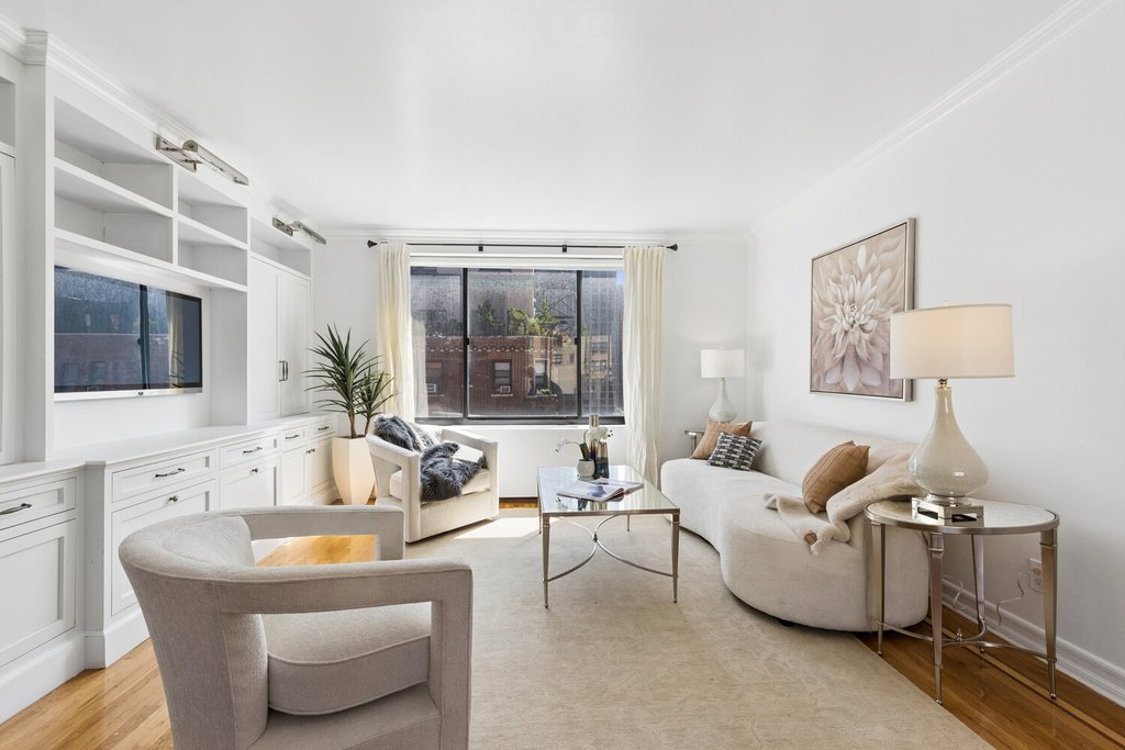134 East 93rd Street, Unit 11B