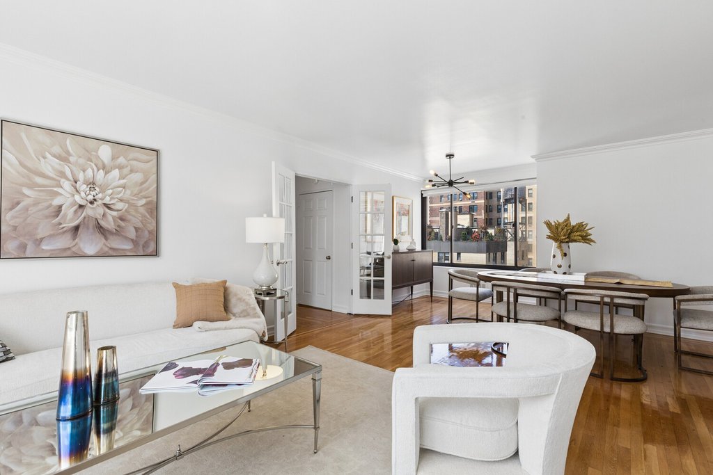 134 East 93rd Street, Unit 11B photo 2