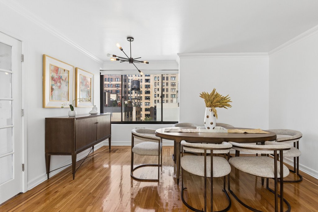 134 East 93rd Street, Unit 11B photo 3