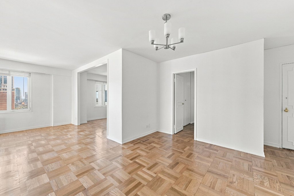 303 East 57th Street, Unit 28EF photo 2