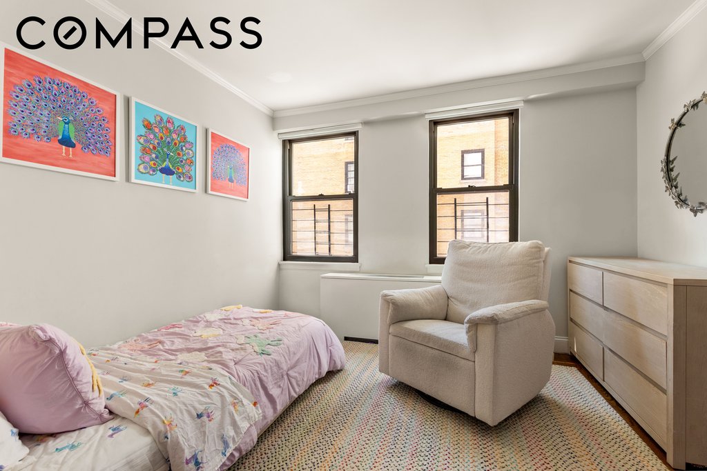 196 East 75th Street, Unit 4GH photo 10