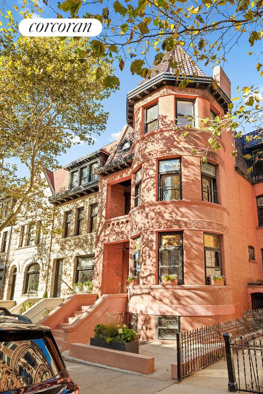 513 4th Street – For Sale