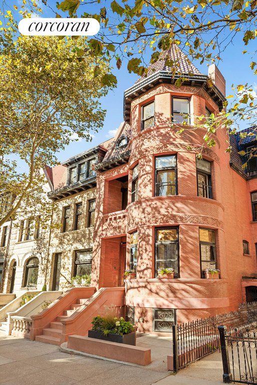 513 4th Street – For Sale