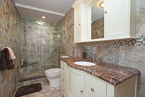 236 East 47th Street, Unit 38A photo 13