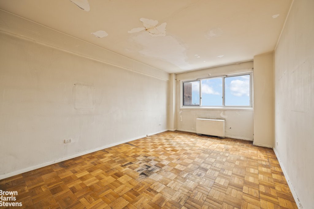 401 East 65th Street, Unit 14G photo 9