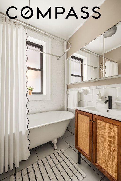497 12th Street, Unit 2B photo 8