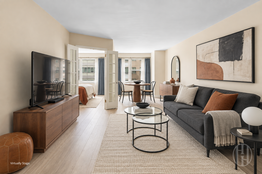 155 East 34th Street, Unit 7L photo 2