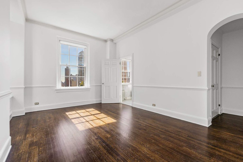 1021 Park Avenue, Unit 14C photo 17