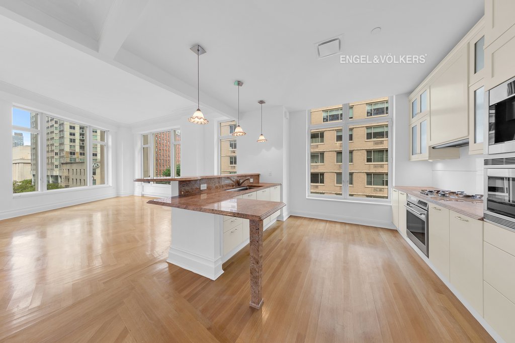 15 Central Park West, Unit 6G photo 5