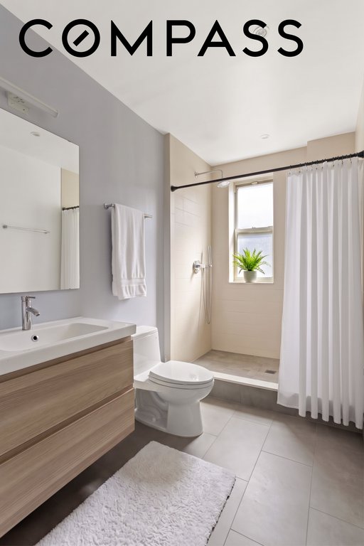 45-08 40th Street, Unit C44 photo 5