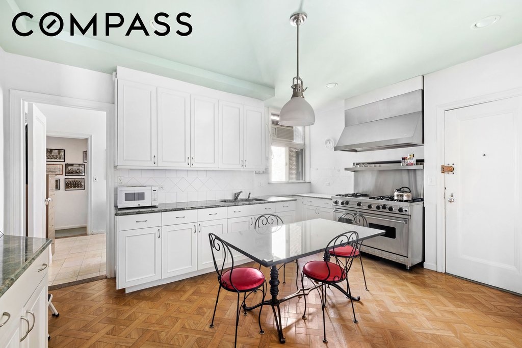 1220 Park Avenue, Unit 12B photo 6