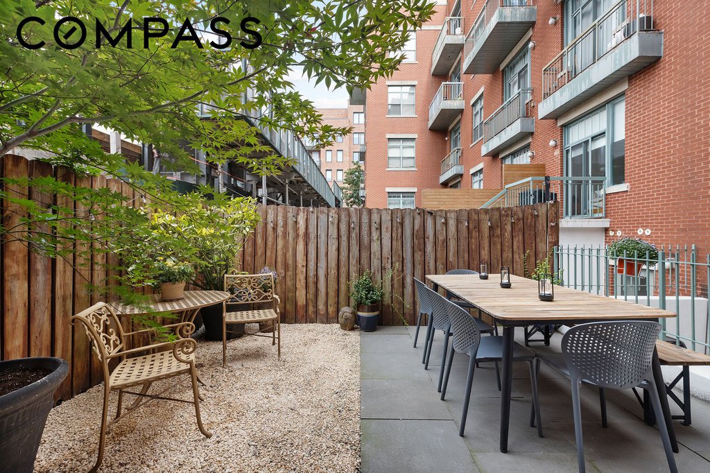 76 Roebling Street, Unit 1A photo 5