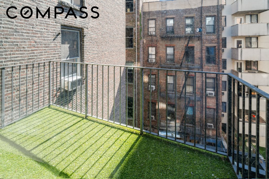 60 Orchard Street, Unit 4 photo 15