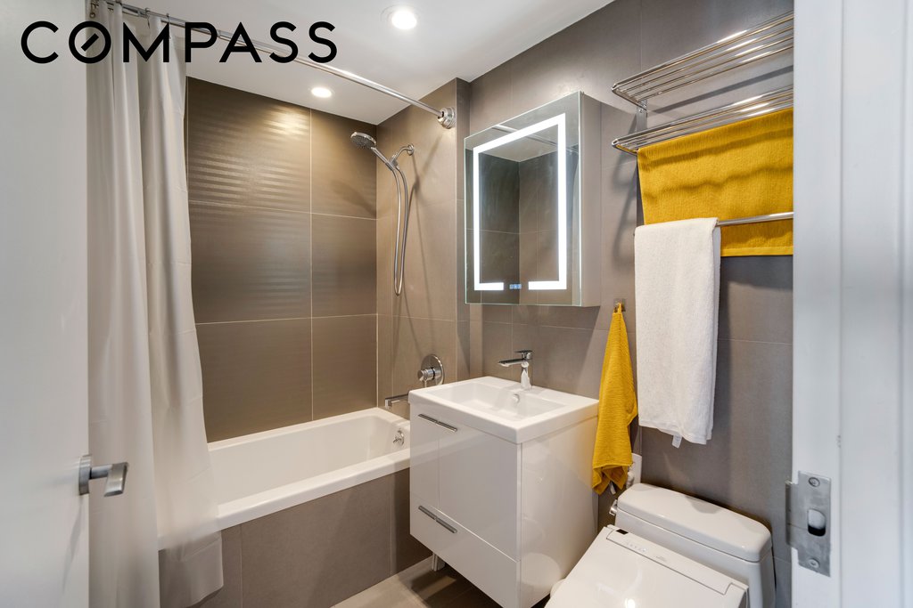 60 Orchard Street, Unit 4 photo 16