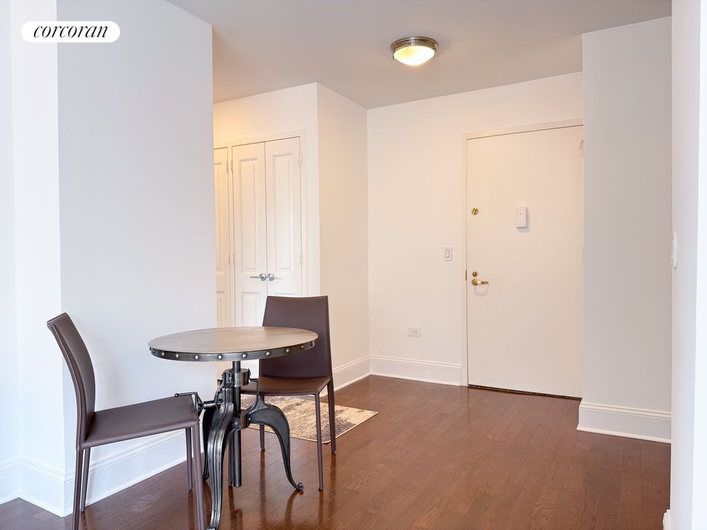 300 East 64th Street, Unit 12B photo 5