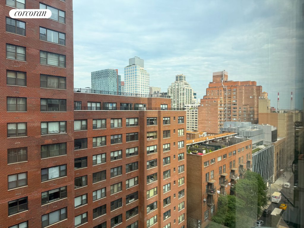 300 East 64th Street, Unit 12B photo 11
