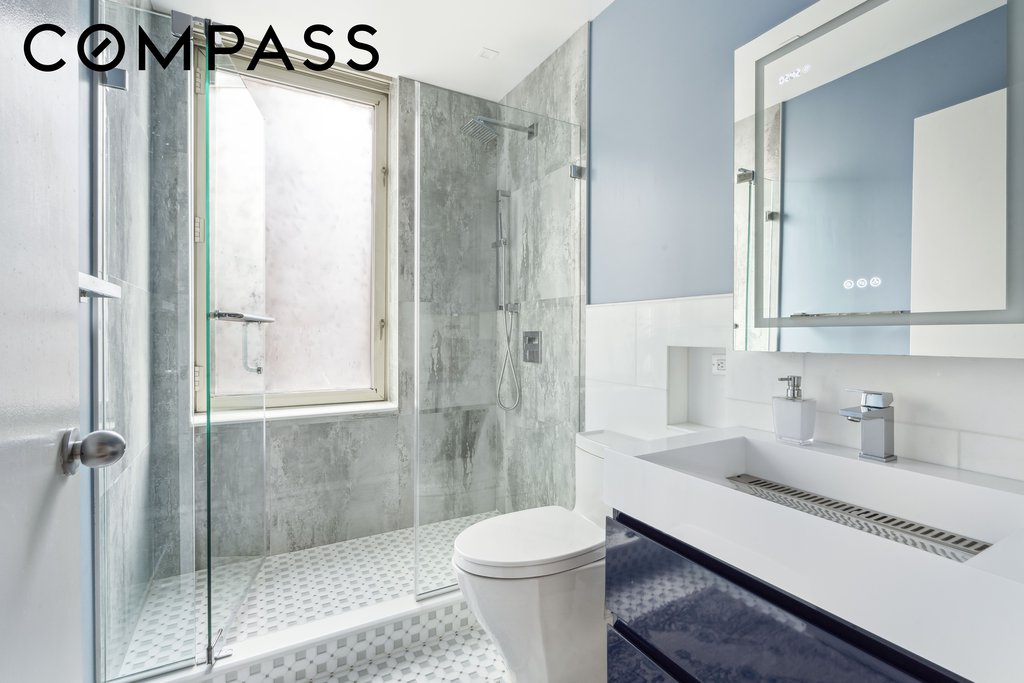 145 East 48th Street, Unit 29F photo 5