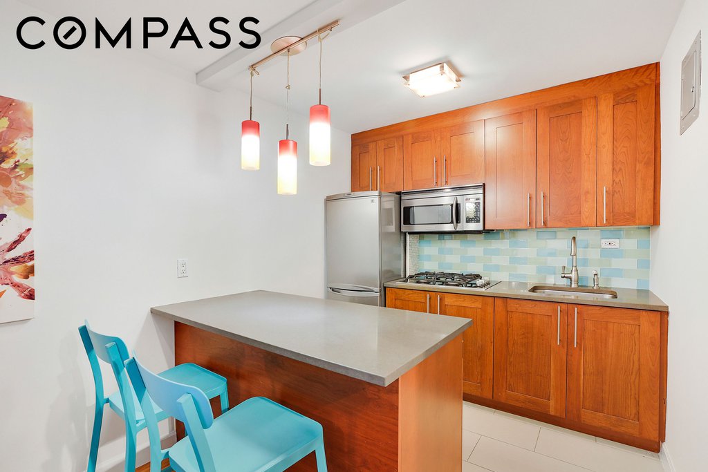333 East 79th Street, Unit 7U photo 6