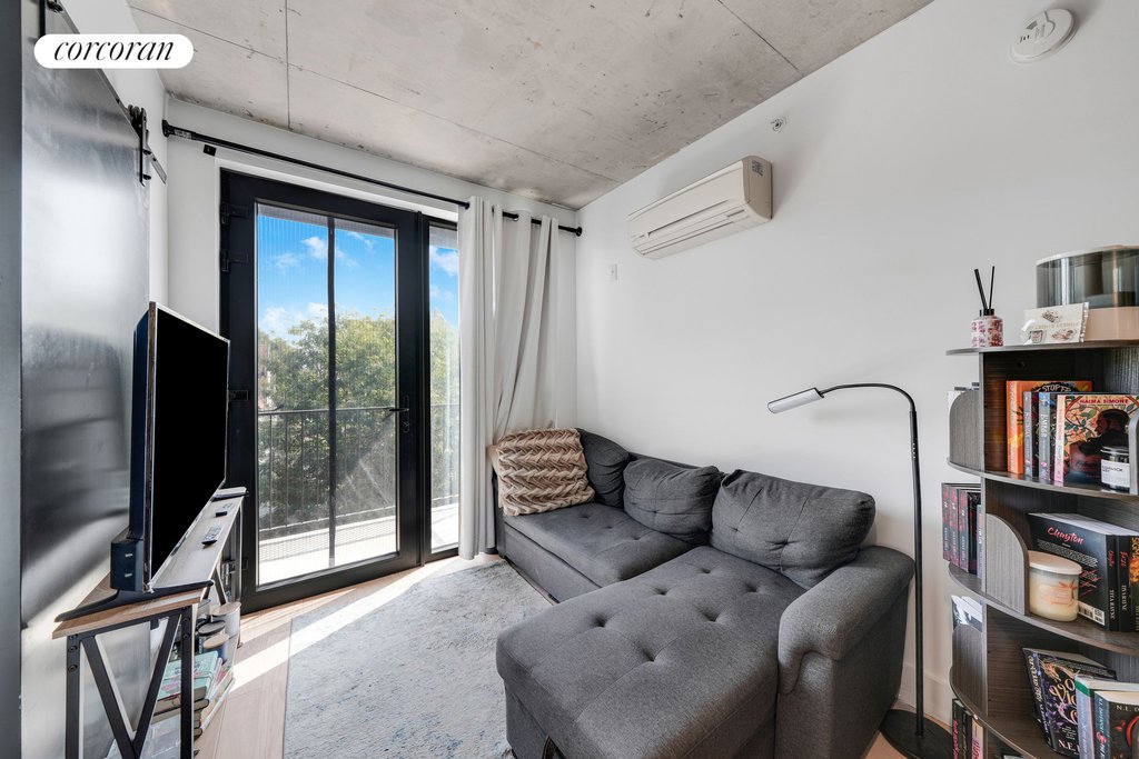 458 East 25th Street, Unit 304 photo 8