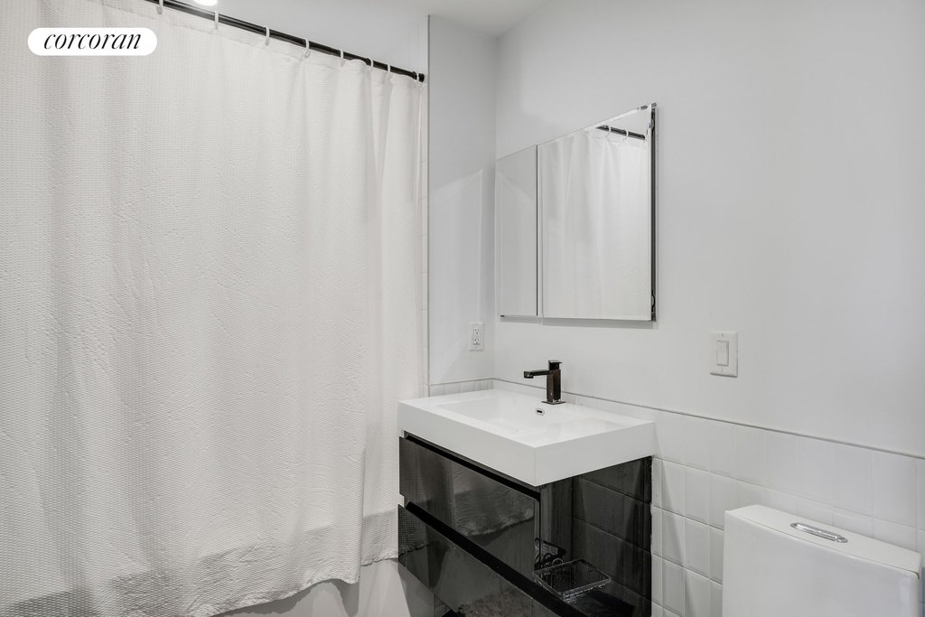 458 East 25th Street, Unit 304 photo 15