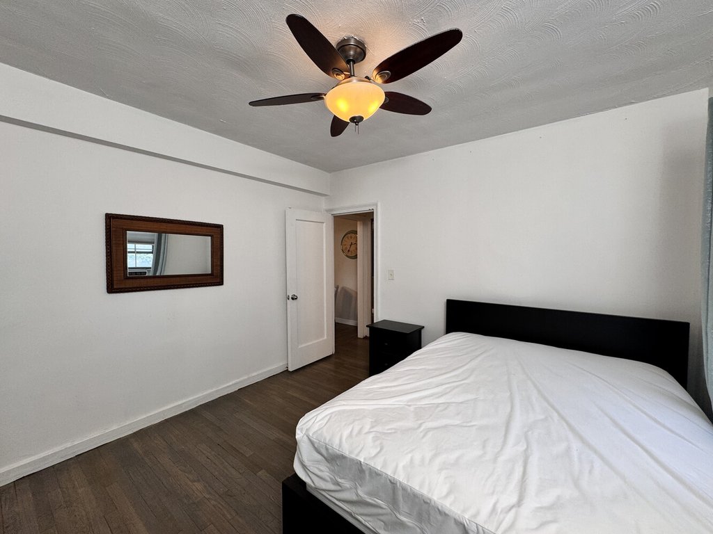 56-05 31st Avenue, Unit 2O photo 10