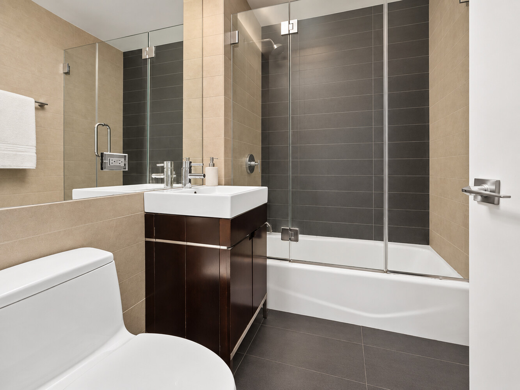 4-74 48th Avenue, Unit 7M photo 6