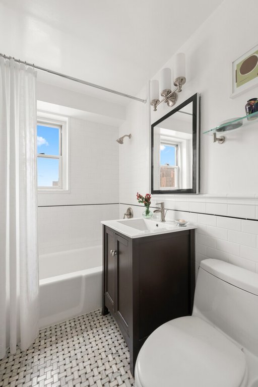 345 East 86th Street, Unit 12G photo 6