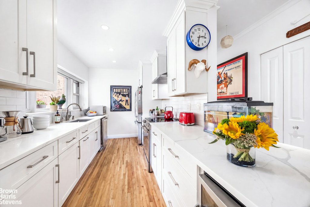 161 East 90th Street, Unit 5C photo 3