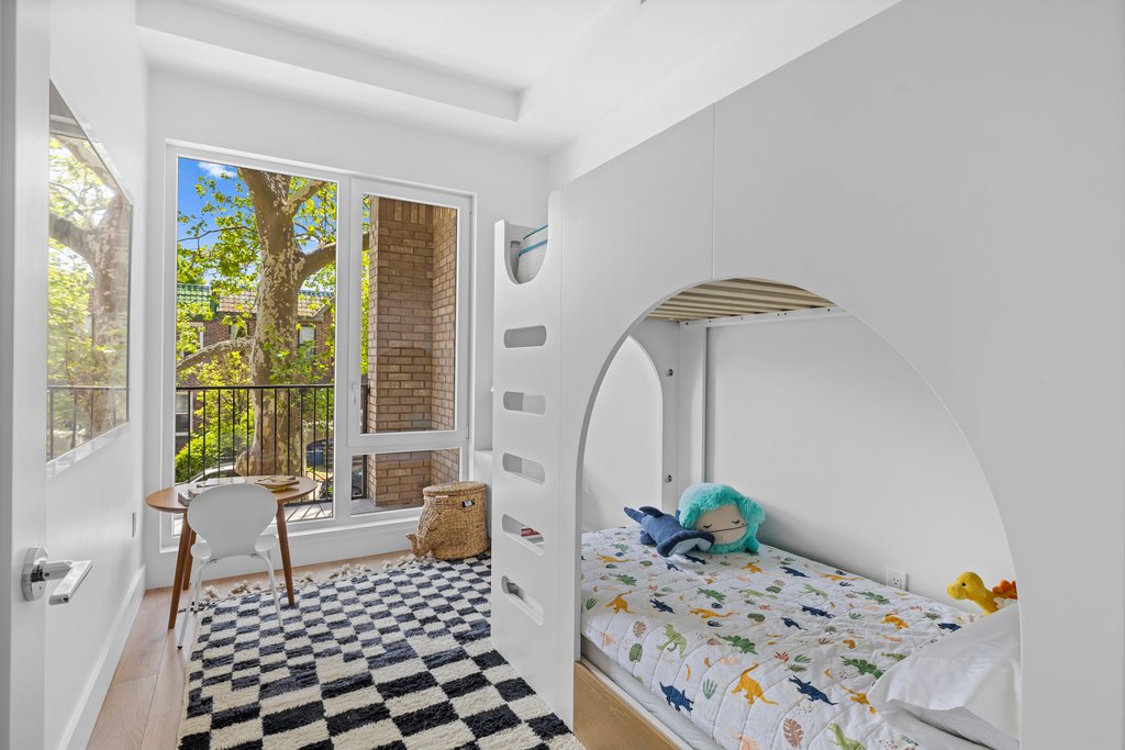 373 Rutland Road, Unit 4A photo 13