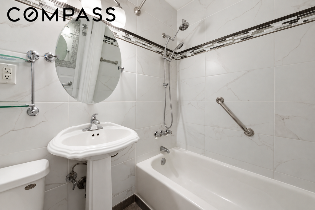 255 Clinton Street, Unit S3 photo 7