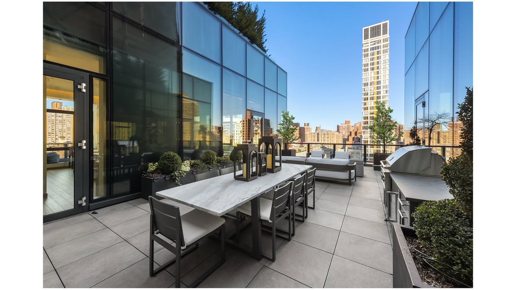 90 Lexington Avenue, Unit PHA photo 9