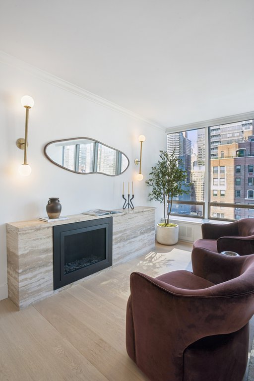860 United Nations Plaza, Unit 13E photo 2