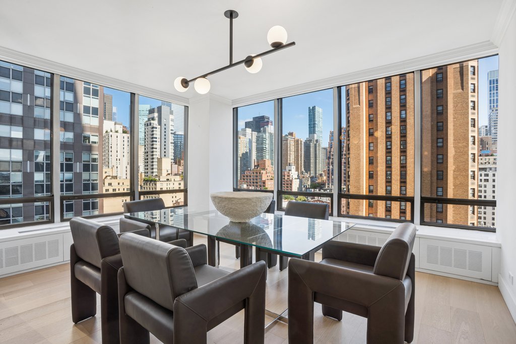 860 United Nations Plaza, Unit 13E photo 3