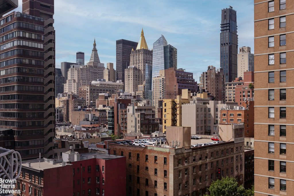 200 East 32nd Street, Unit 12D photo 21
