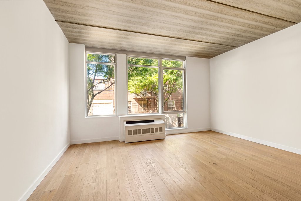175 Spencer street, Unit 2F photo 2