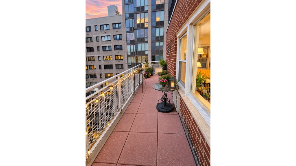 404 East 66th Street, Unit PHB photo 2
