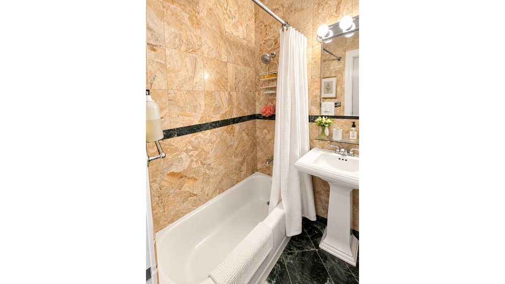 404 East 66th Street, Unit PHB photo 10